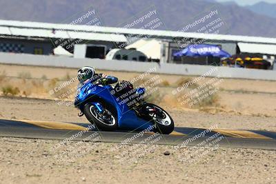 media/Mar-27-2022-CVMA (Sun) [[4786de14bf]]/Race 10 Supersport Shootout/